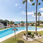 128 - Beautiful Townhouse With Pool, Benalmadena